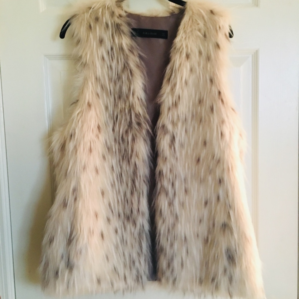 Zara Faux Fur Vest